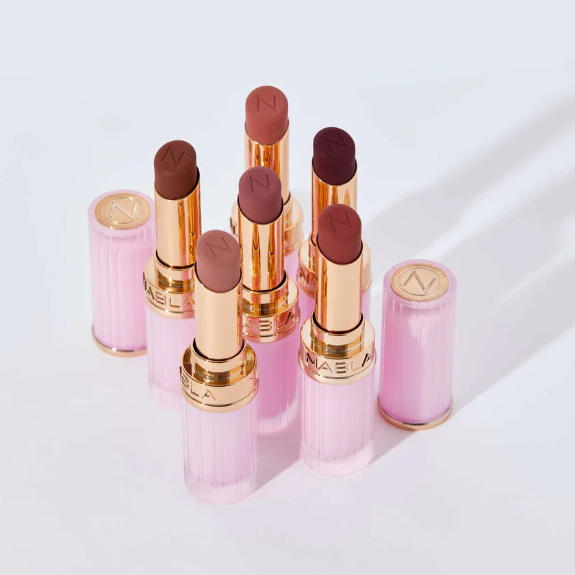 Beyond Blurry Lipstick - Afrodite